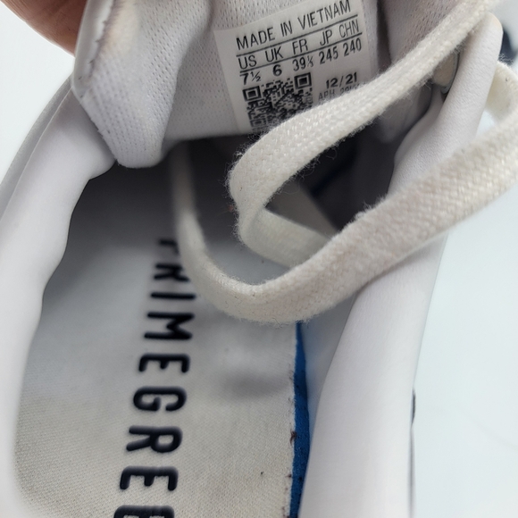 Adidas Stan Smith Shoes - Picture 9 of 9